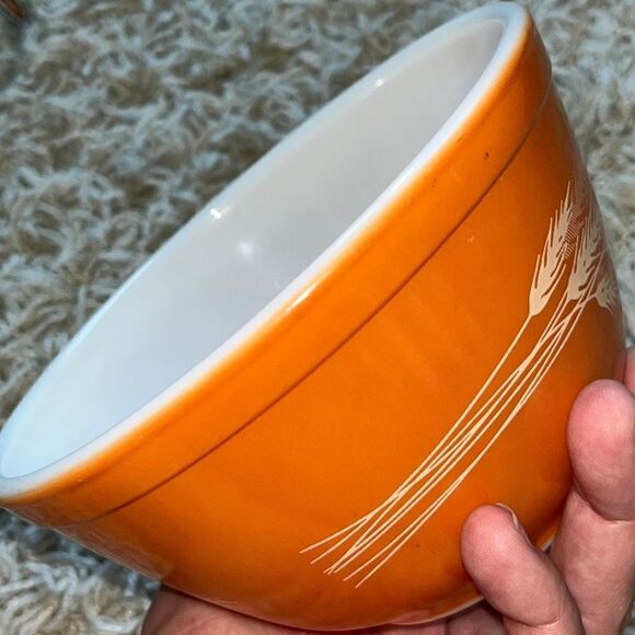 Pyrex Autumn Harvest Wheat Mixing Bowl #401 Vintage 75ML - Picture 10 of 11